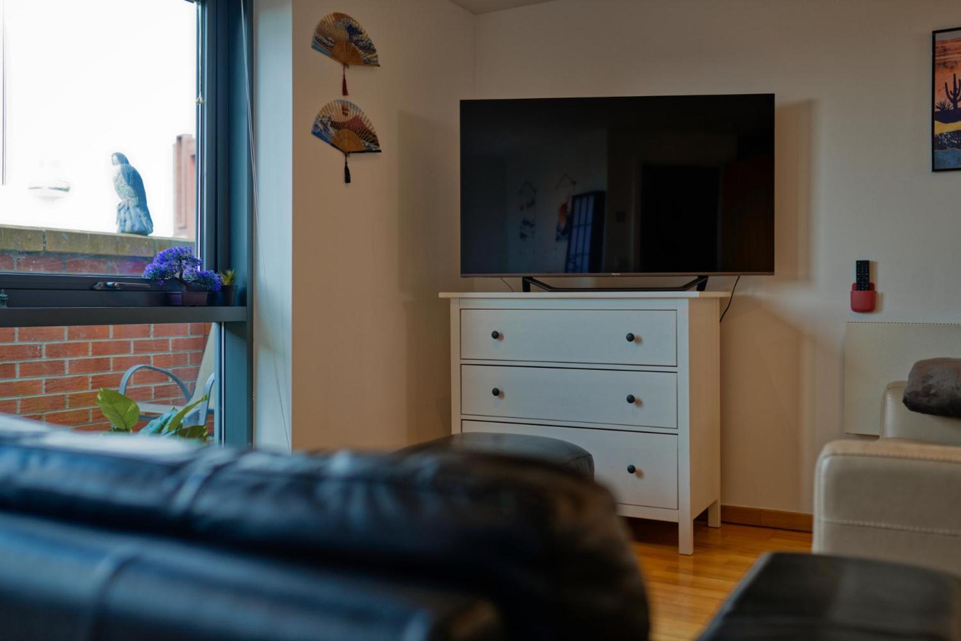 Sidemersey Livings- Convenient And Central 2-Bedroom Haven In L1 Liverpool Luaran gambar